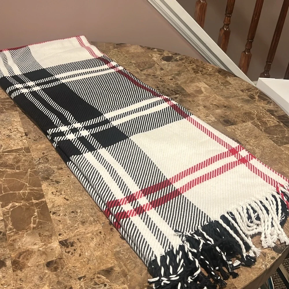 Williams Sonoma Home Plaid Throw